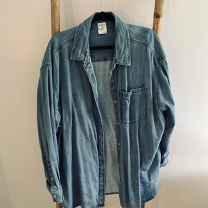 American Eagle Denim Buttondown